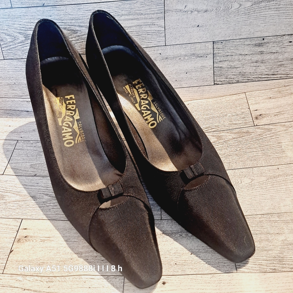 Salvatore Ferragamo italian black shoes.